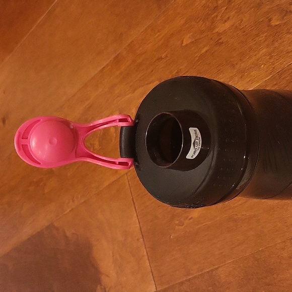 Blender Bottle - Picture 8 of 10